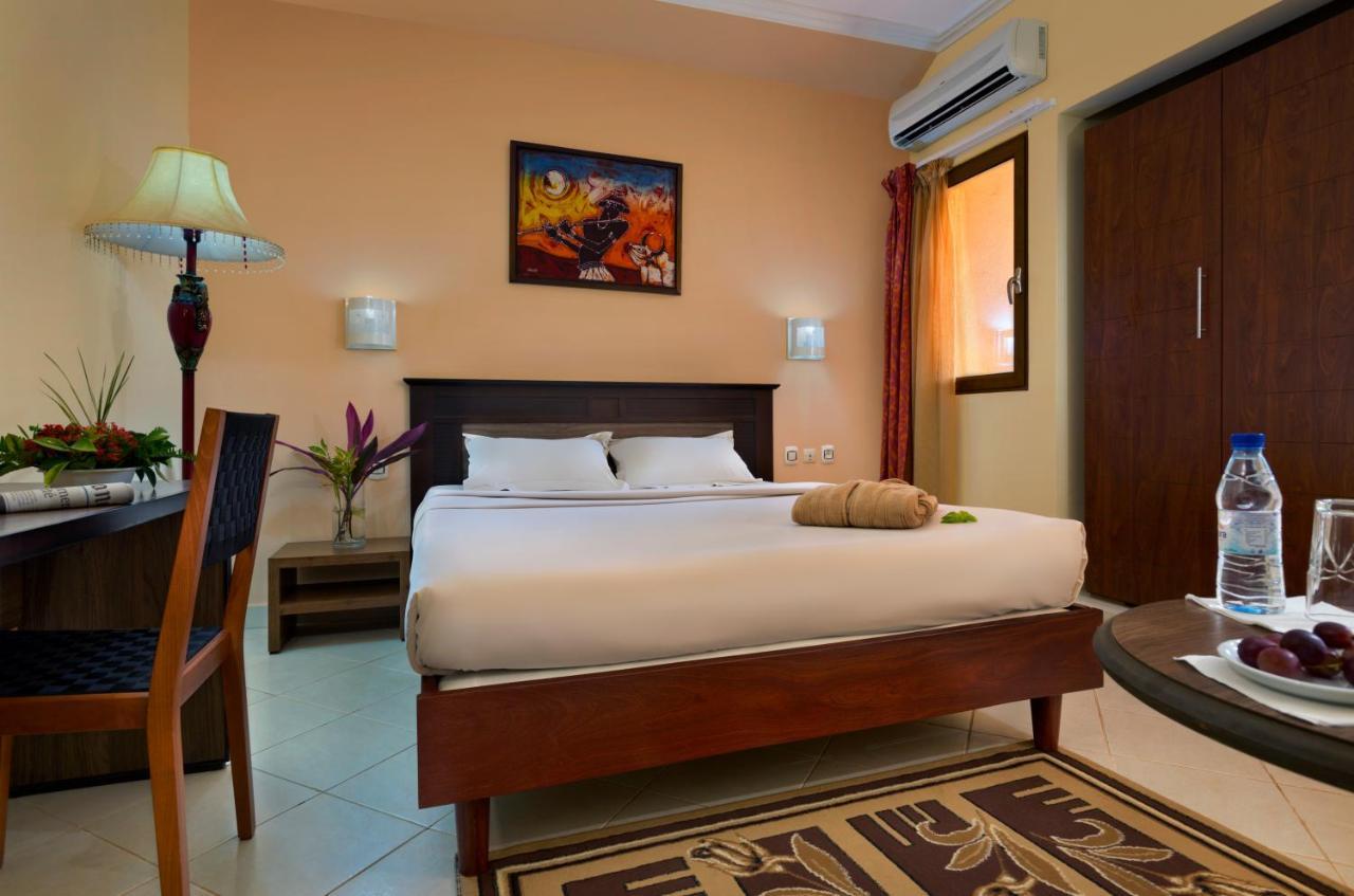 Dunia Hotel Bissau Exteriör bild