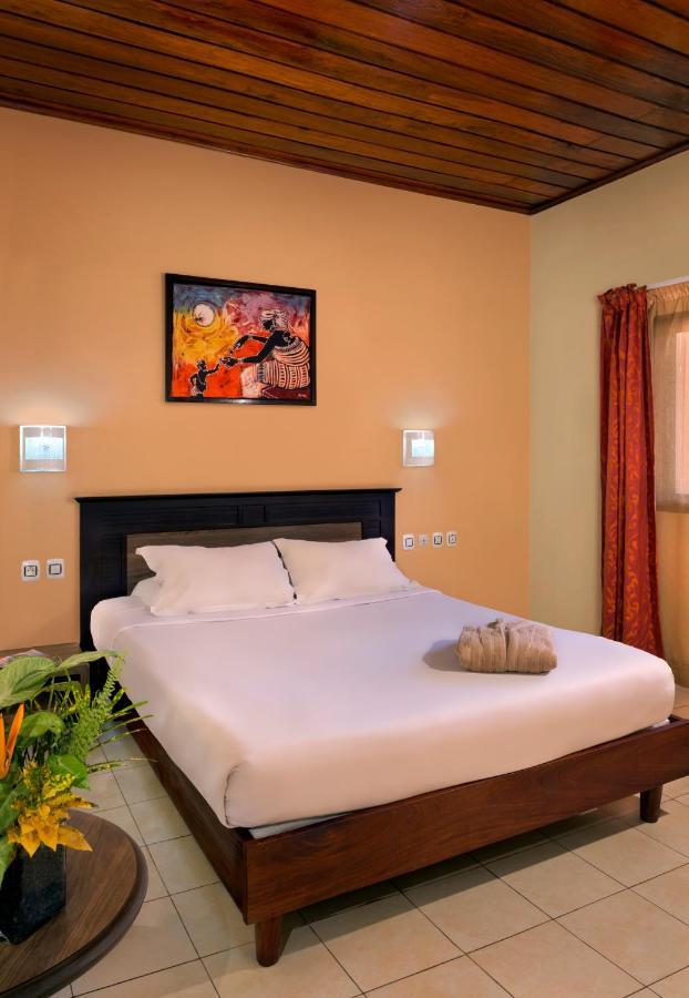 Dunia Hotel Bissau Exteriör bild