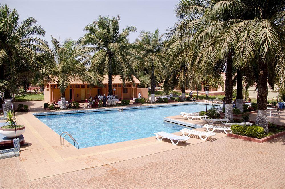 Dunia Hotel Bissau Exteriör bild