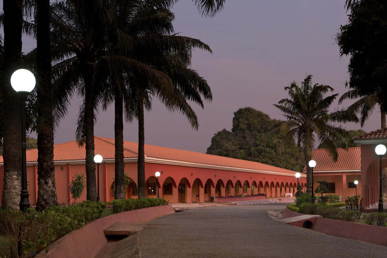 Dunia Hotel Bissau Exteriör bild
