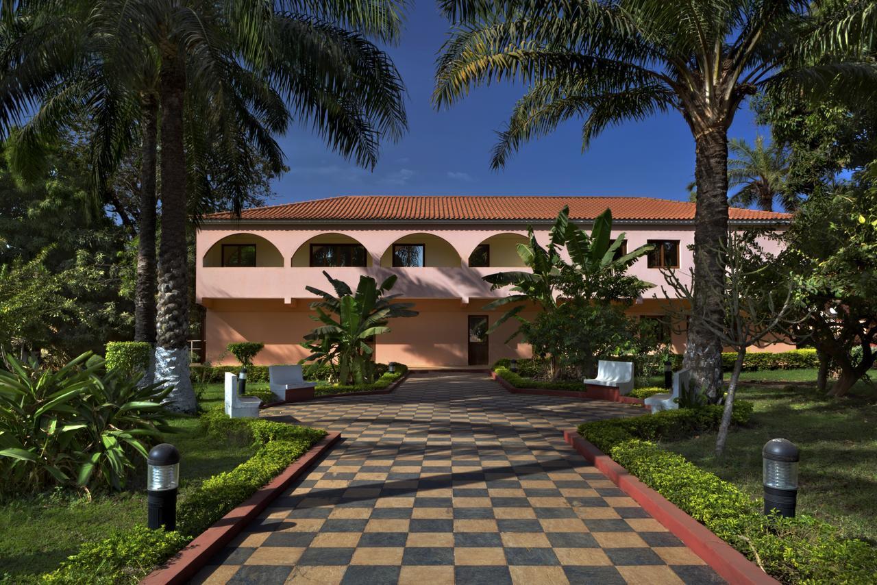 Dunia Hotel Bissau Exteriör bild