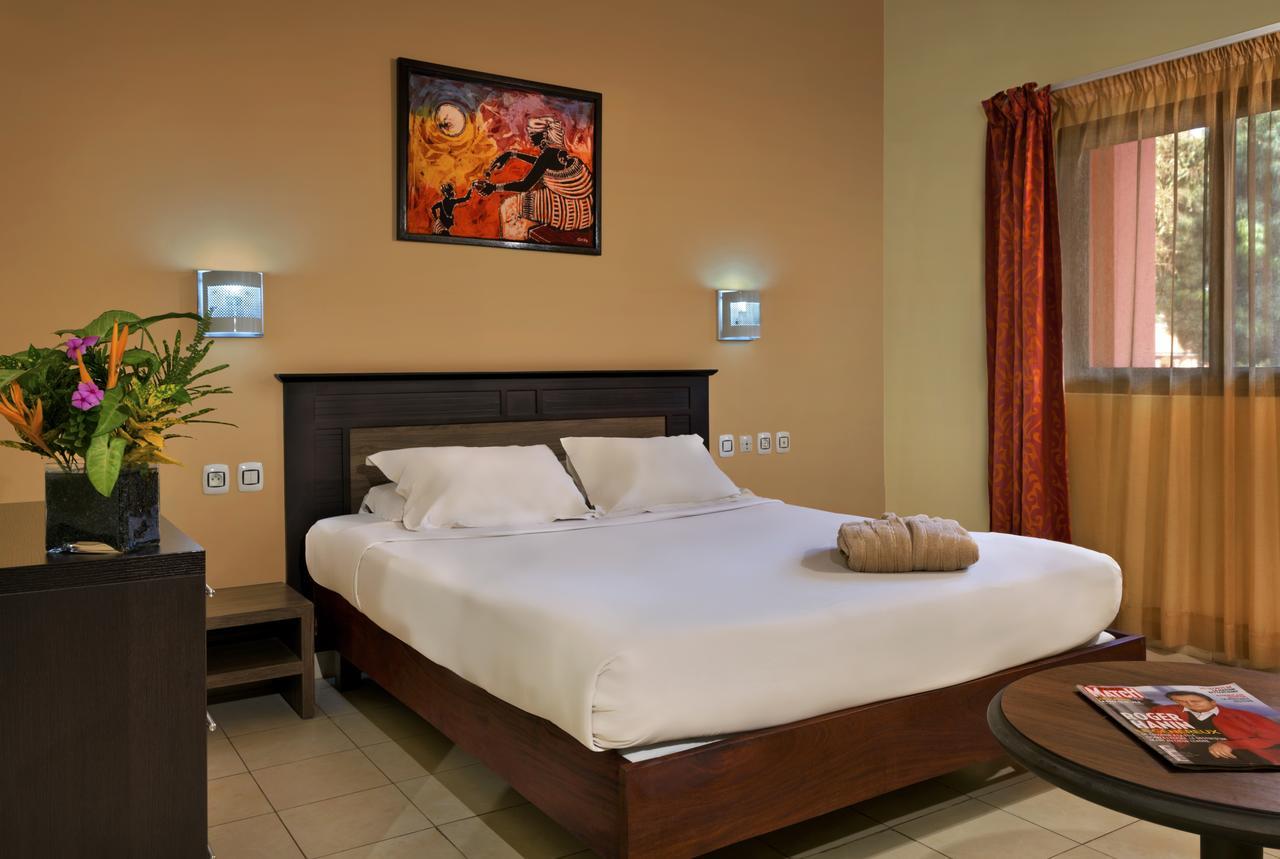 Dunia Hotel Bissau Exteriör bild