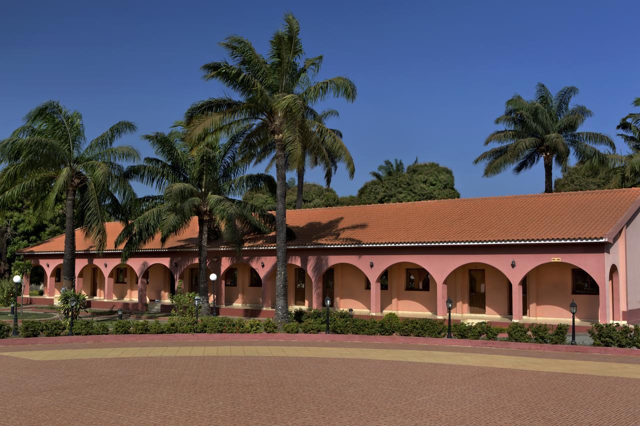 Dunia Hotel Bissau Exteriör bild