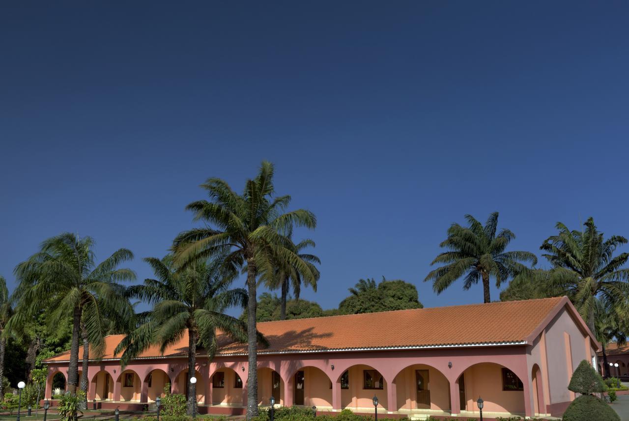 Dunia Hotel Bissau Exteriör bild