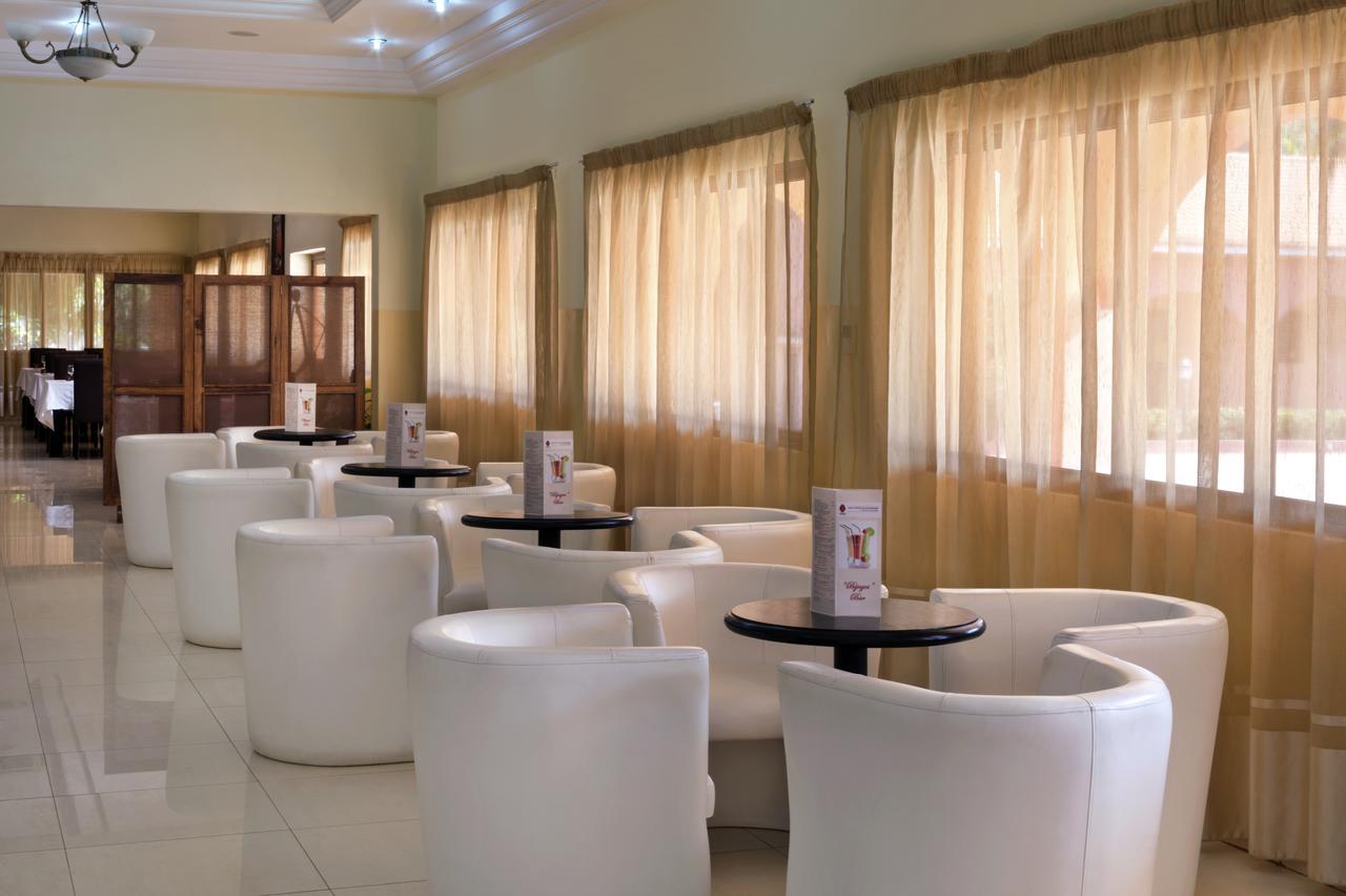 Dunia Hotel Bissau Exteriör bild