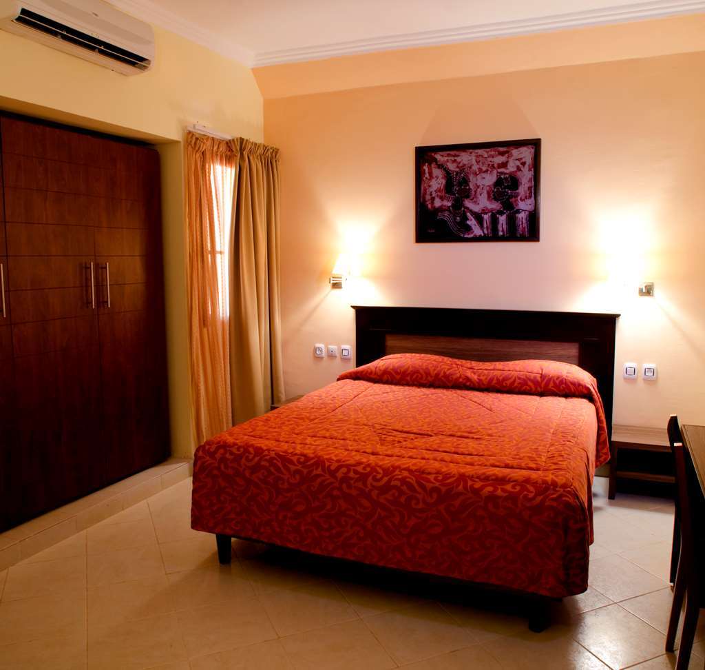 Dunia Hotel Bissau Rum bild